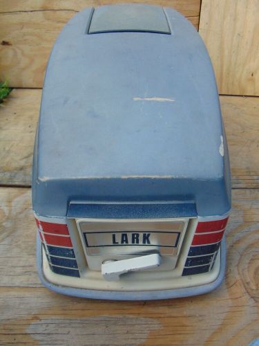 Vintage Early 1970s Evinrude Lark 50 HP Outboard Hood Upper Top Cowl Housing OMC, US $149.99, image 2