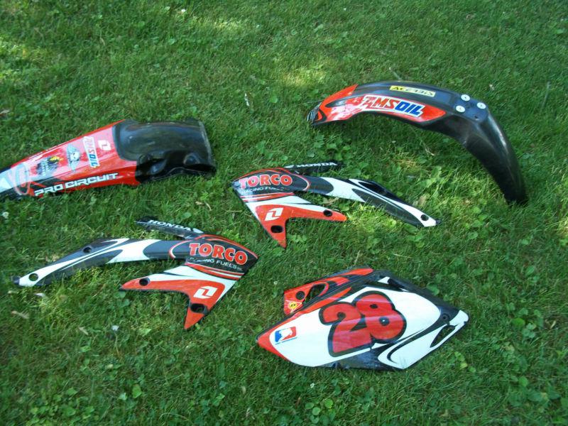 Sell Honda CRF 450 R Dirt Bike Black Plastic Kit/Set in Evans, West