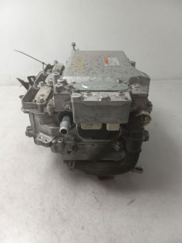 16-18 toyota rav4 xle hybrid 2.5l 4wd at power inverter
