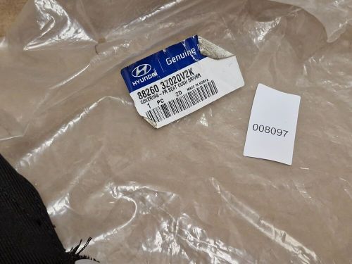 Hyundai i40 Front Right Driver Seat Cover 2011-2019 882603Z020V2K Genuine NEW, US $, image 9
