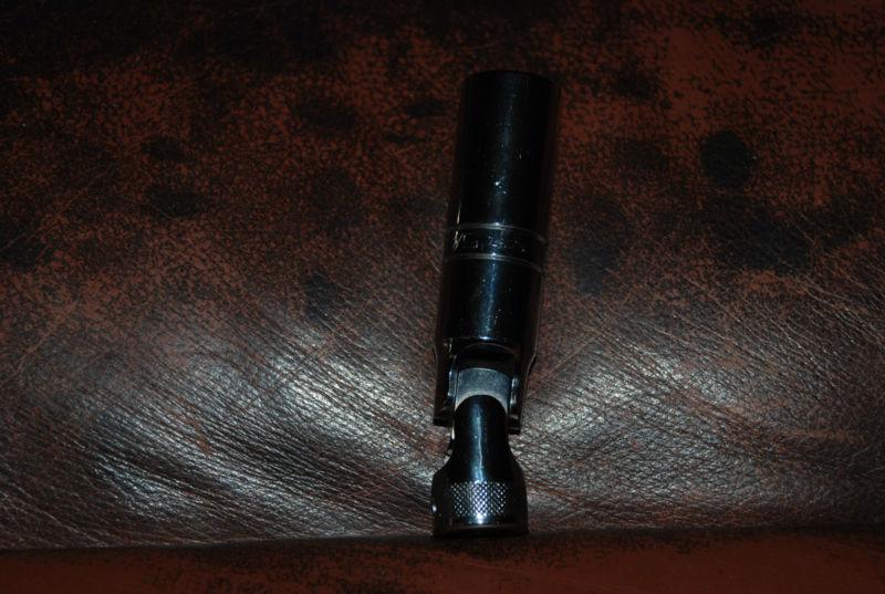 Snap on 3/8" drive universal swivel spark plug socket 5/8" s9706krfua mint