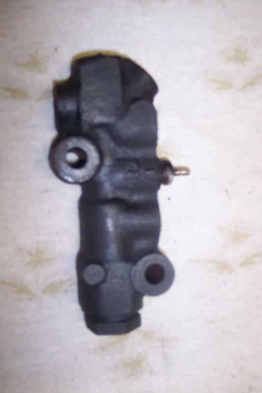 1970 71 72 Trans am - Camaro Z-28 orig brake master cylinder booster + valve, US $150.00, image 2