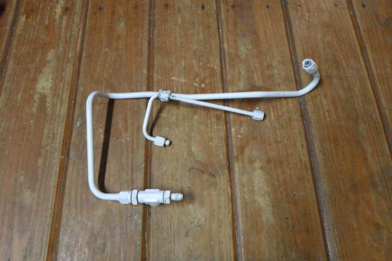 Bell 47 hydraulic lines & plumbing.