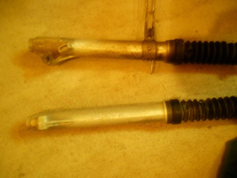 Yamaha 1981 dt175 front fork forks suspension shocks  dt 175 80 1980 81 enduro