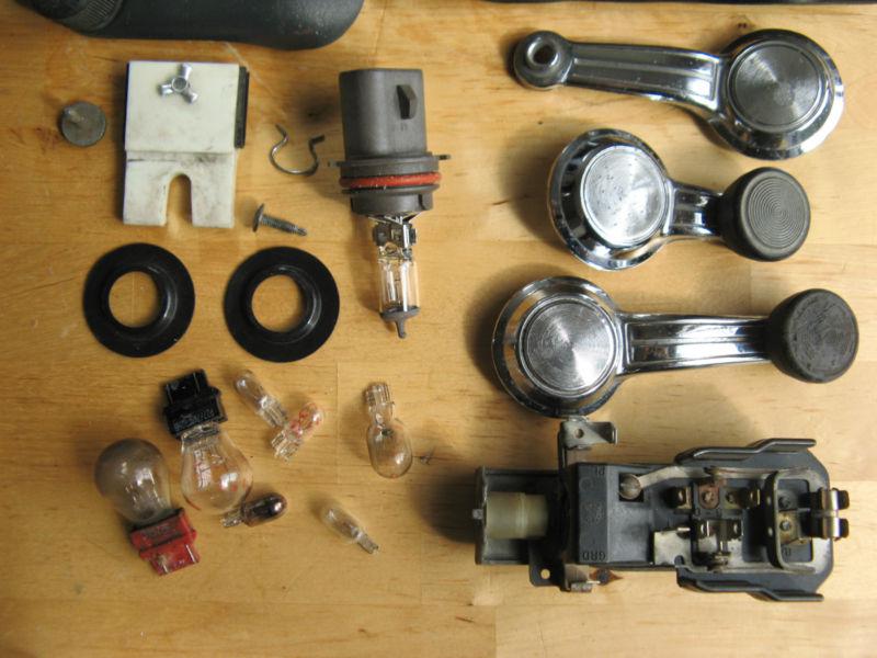 GM Chevy and Pontiac PARTS LOT 1960's 1970's window cranks 1996 1997 Sunfire, US $10.00, image 2