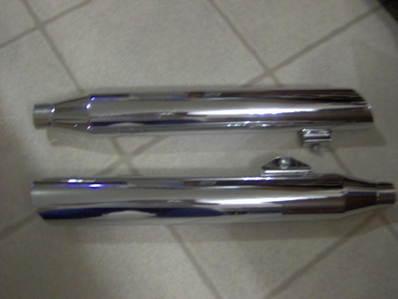 Harley davidson 2006 fat bob pipes