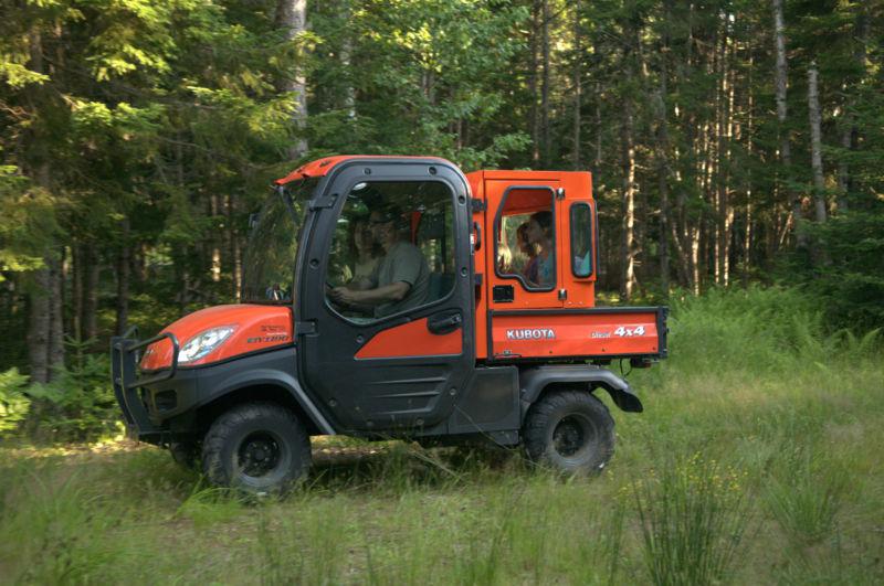 Sell 2009 Kubota rtv1100 in Memramcook, New Brunswick, CA, for US 16,000.00