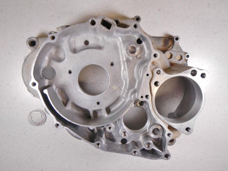 85 honda atc250es right side engine motor crankcase crank case