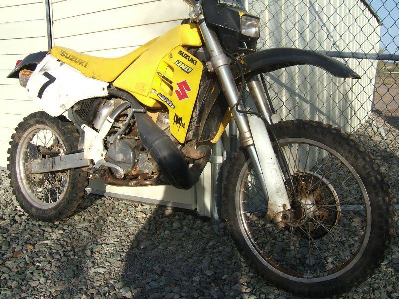 1993 Suzuki RMX 250 Complete PARTS BIKE Vintage MX MotoCross w/TITLE, US $500.00, image 4