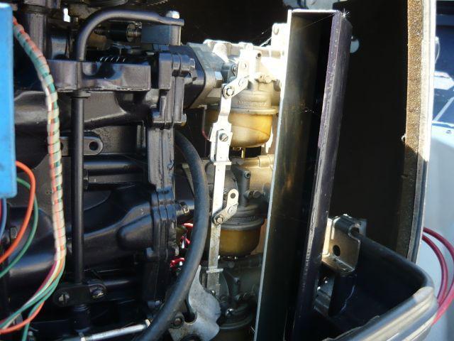 1989 Bayliner Capri 17' Boat 75 HP Force CFI Motor Cover NO Lower Unit Parts, US $80.00, image 4