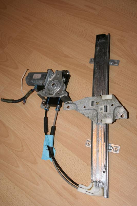 Oldsmobile intrigue,buick regal, century 97-05 power window regulator rh,front