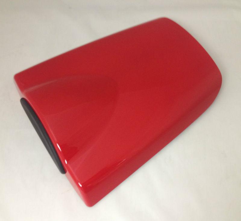 Sell HONDA CBR600RR RED REAR PASSENGER SEAT COWL 04 05 06 20042006 R157 in Hagerstown, Maryland