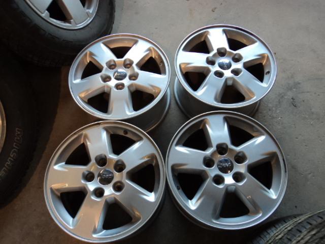 05-12 jeep grand cherokee factory aluminum wheels 5 on 5 oem