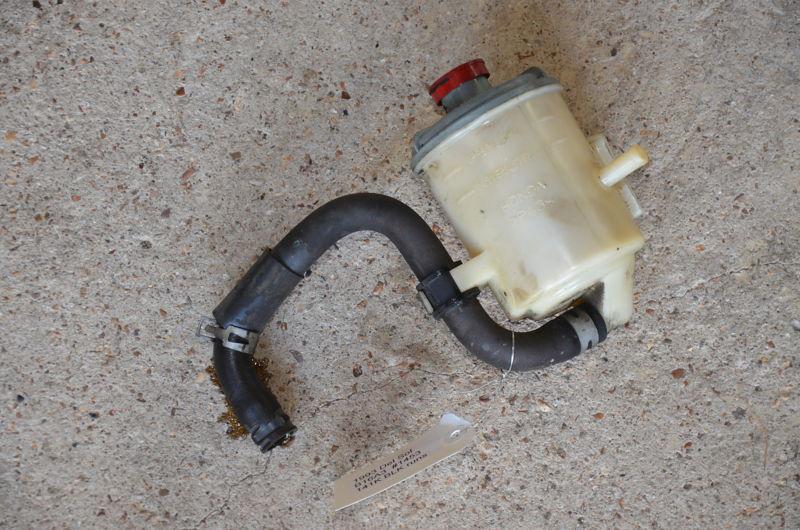 Sell 1994 Honda Del Sol 5 spd B16A3 power steering resavoir assembly in