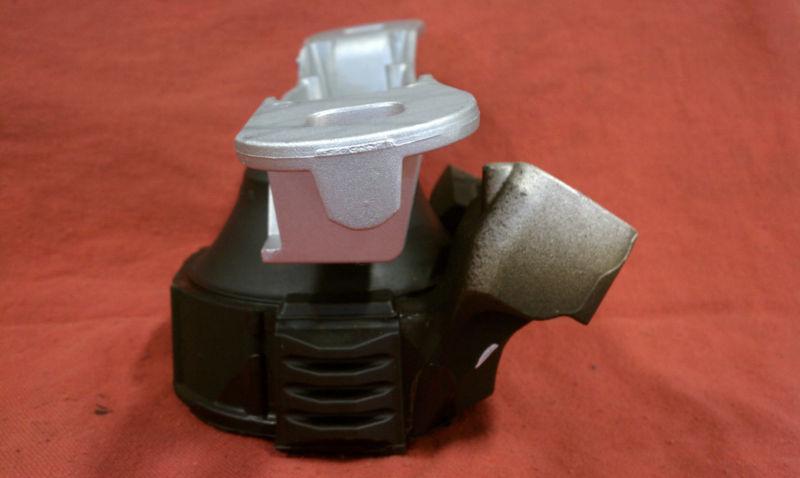 New Genuine Volvo Engine Mount, US $117.21, image 2
