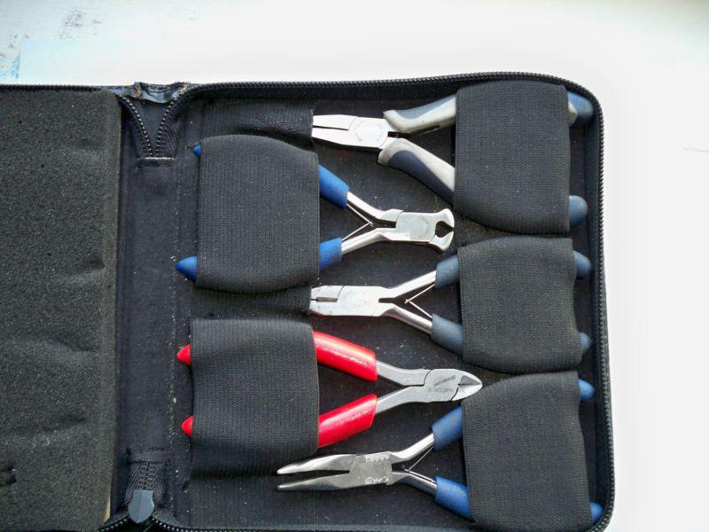 Five piece mini pliers set in zipped case !!!
