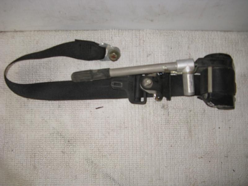 85 MERCEDES 190E D SEAT BELT ASSEMBLY FRONT RIGHT PASSENGER RH R. RETRACTOR W201, US $50.00, image 2