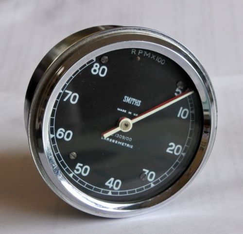 Smiths chronometric tachometer with flyback and right angle adapter