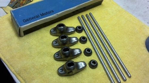 Vintage chevy rocker &amp; push rod set, 283 &amp; 350 eng.,1 side only, nos  (c29b31)