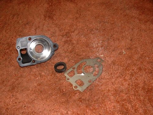 Mercury 1655 7332 lower unit water pump upper housing