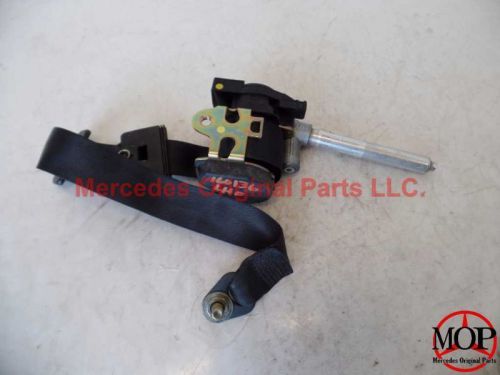 E320      1997 front seat belts 28736