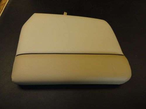 Scout boat cushion tan / brown 20 1/4" x 16 3/4" marine boat