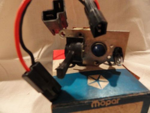 Nos mopar 1975 rear window heater/defrost switch with light new sib