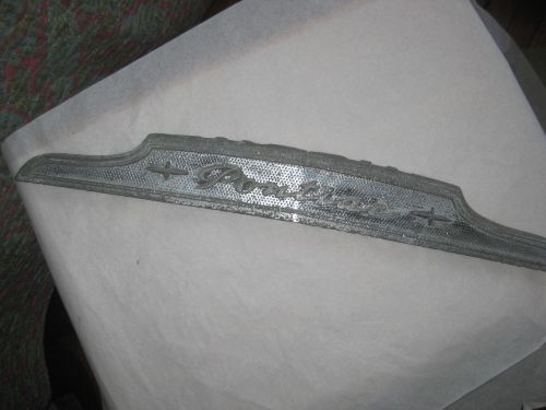 Vintage 1953 pontiac name plate grille part chrome section genuine