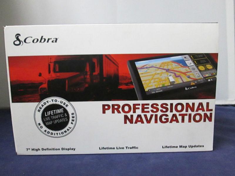 Cobra 8000 pro hd professional trucker gps...brand new!!!!