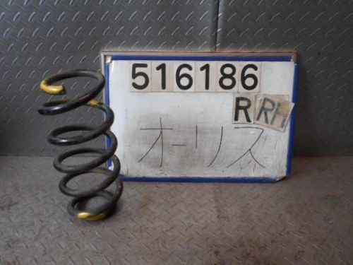 Toyota auris 2007 coil spring [8657550]