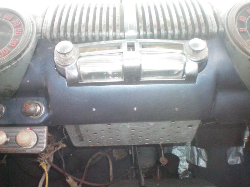 1946 FORD 2 DOOR SEDAN -RESTORE-PARTS -FLATHEAD FORD V/8, US $1,850.00, image 3