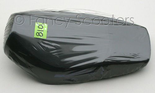 Tpgs-810  50cc/150cc scooter seat  (color in black)