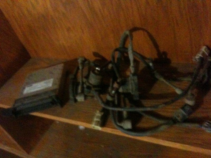 Purchase Land Rover Range Rover Classic One (1) Air Suspension ECU and