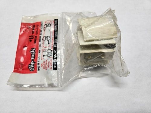 Beckson marine plastic clip mate holding clips for 1-3/16" to 1-1/2" diameter