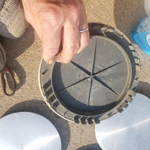 Set 4 Chevy GMC Tahoe Yukon 1500 Wheel Center Caps 98 99 00 01 02 16" 15650047, US $30.00, image 2