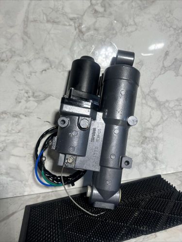 POWER TRIM & TILT ASSY 6D8-43800-01-8D Yamaha Outboard 75hp 90hp F90 F75 2011, US $699.95, image 11