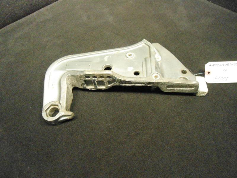 #41121-87e11-0ed clamp port bracket 1989-97 90hp suzuki outboard boat ~474~