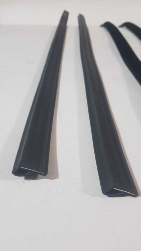 Mercedes W123 Coupe 2x OUTER Door Window Seal Outside NEW, US $55.00, image 3