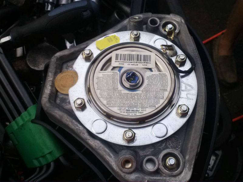 Audi a4 02-05 AIR BAG LEFT IN STEERING WHEEL DRIVER 4 DOORS, US $49.95, image 2