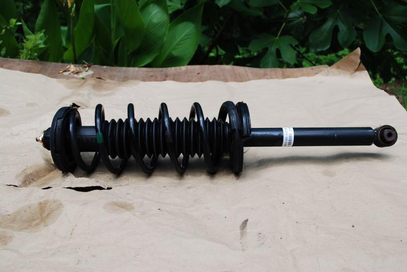 Acura tl right passenger rear back suspension strut shock 2000 2001 2002 2003