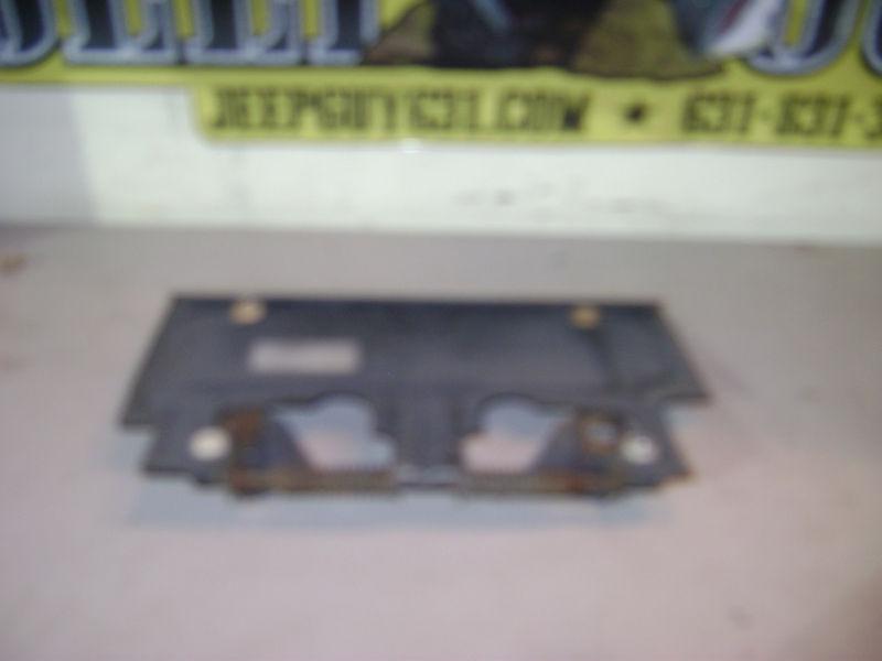 Purchase Jeep WRANGLER YJ LICENSE PLATE BRACKET... NO RESERVE in