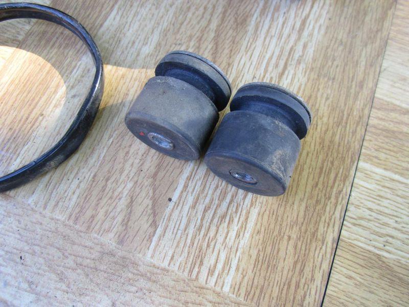 1983 Honda XR500R XR 500R .. Tank Mounts, US $50.00, image 3