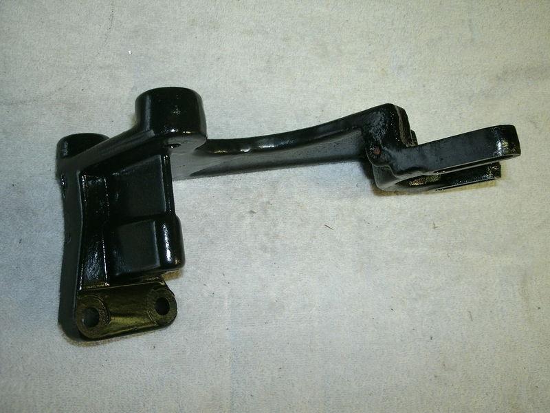 VOLVO RAW WATER PUMP BRACKET 3855078, US $25.00, image 2