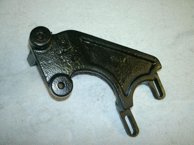VOLVO RAW WATER PUMP BRACKET 3855078, US $25.00, image 3