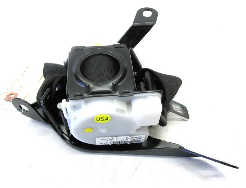2004-2005 mercedes benz clk500 w209 oem left rear seat belt assembly 