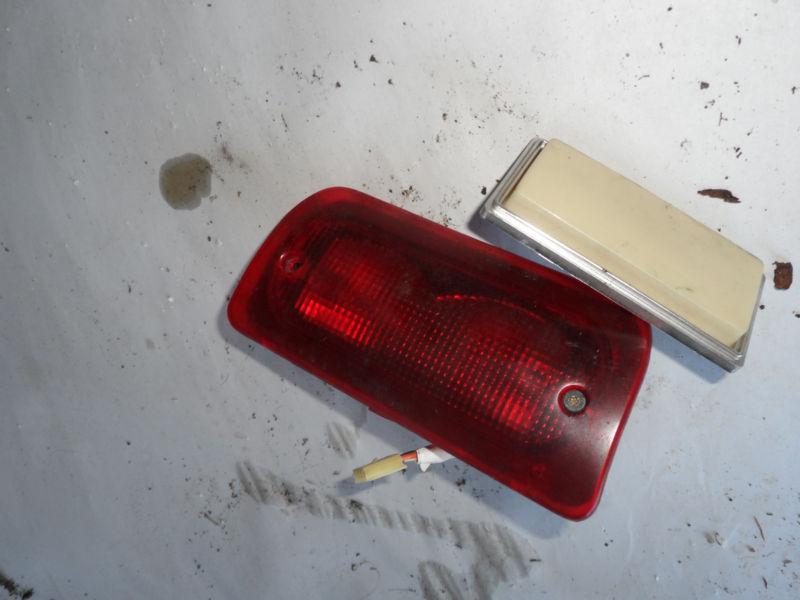 Driver side tail turn brake reverse light assembly blazer & other 1995 95 1996