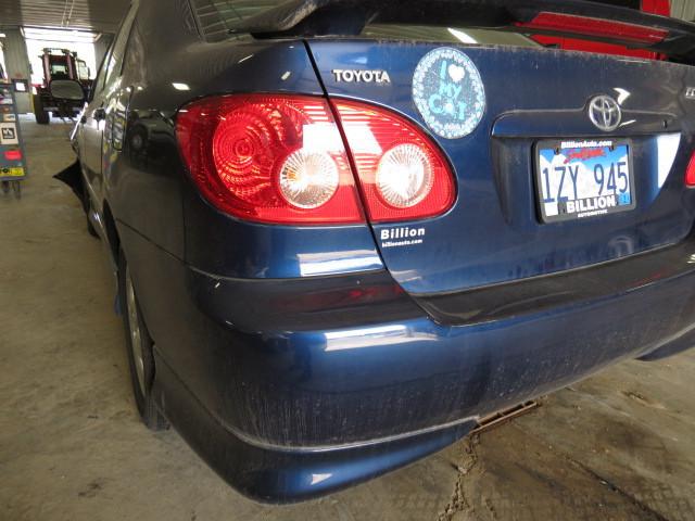 2006 toyota corolla outer tail light lamp left