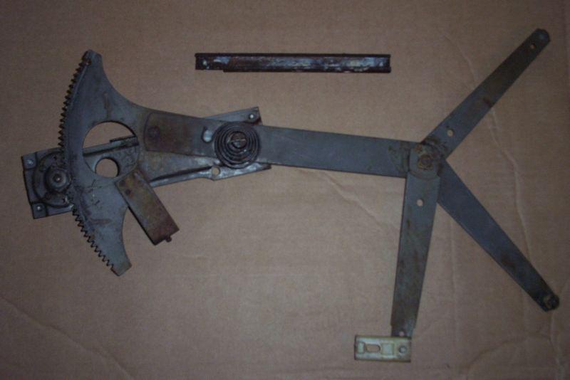 PORSCHE 914 OEM PASSENGER SIDE WINDOW REGULATOR FOR '73-'76, US $45.00, image 2