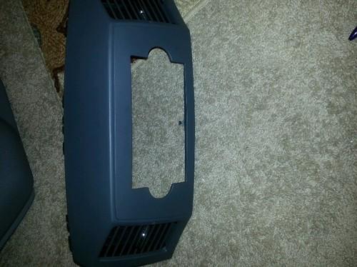 2005-2007 jeep grand cherokee radio bezel trim without navigation