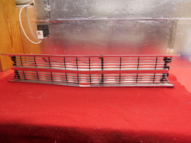 Nos 69 ford galaxie 500 custom front grille #c9az-8200-b